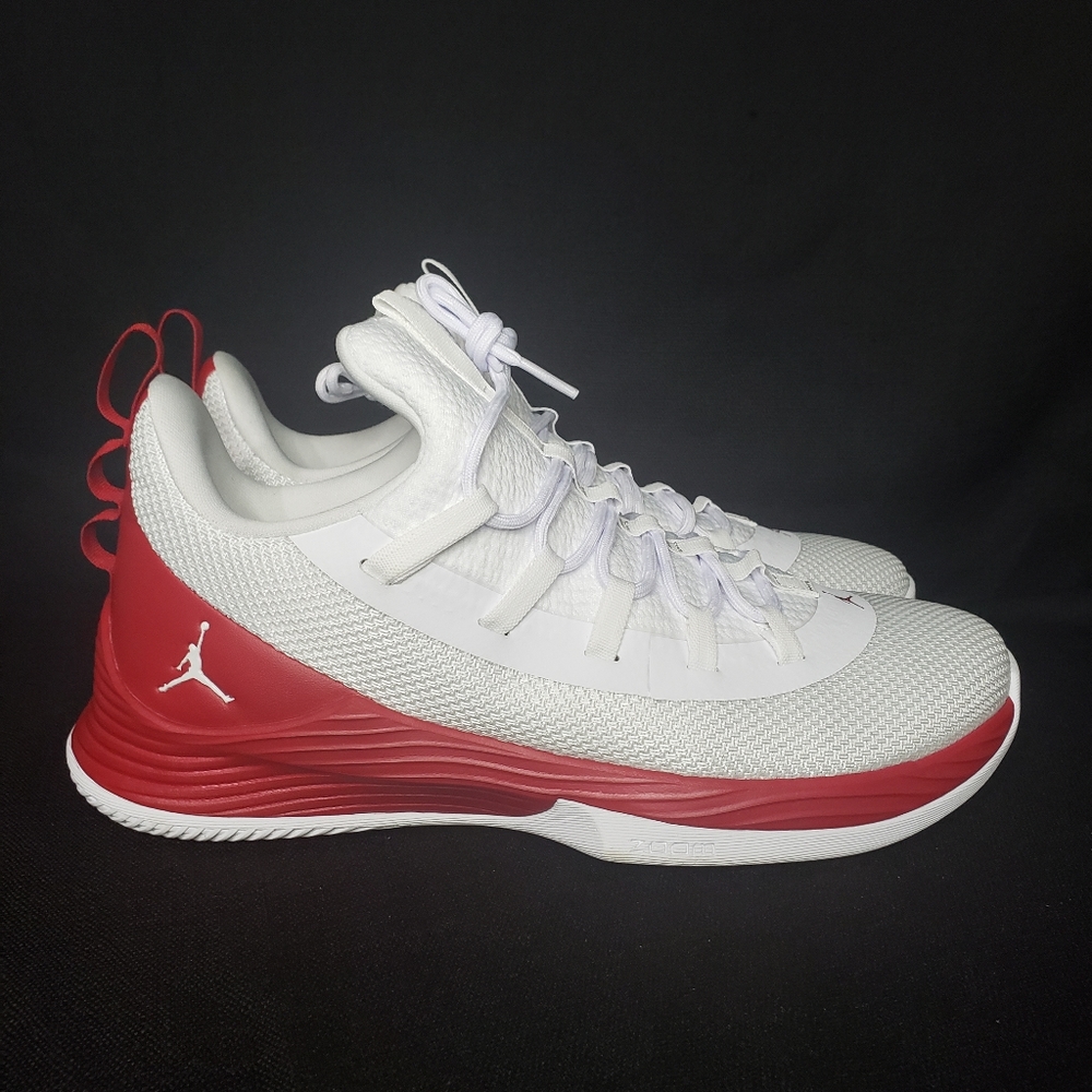 NEW Jordan Ultra Fly 2 Low Sneakers